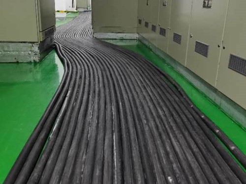 杭州如何根据理论计算公式计算温度对特定电压测量结果的影响？